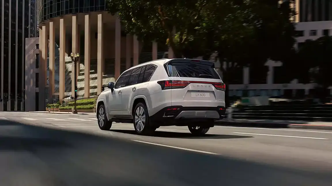 Чим вирізняється новий Lexus LX?