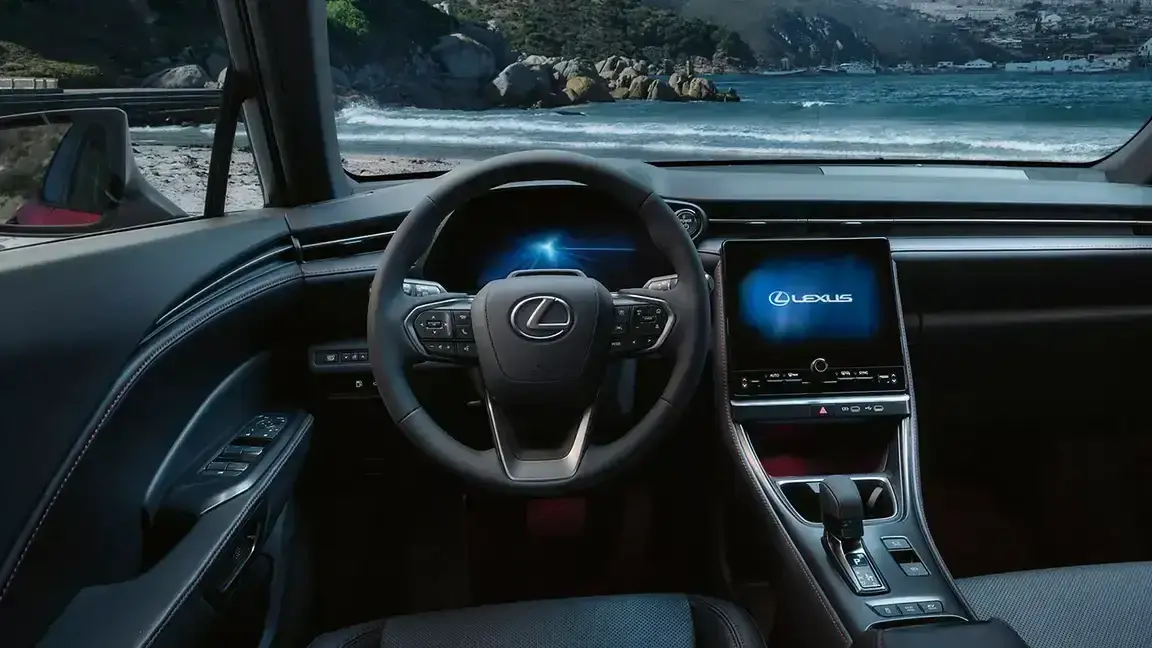 Вітання від Lexus
