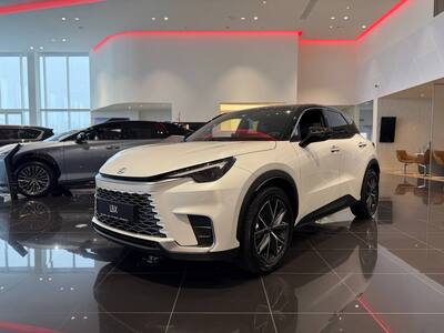Lexus LBX