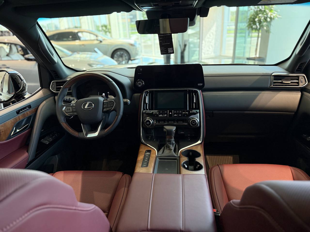 Комбінована семіанілінова шкіра багряного кольору (LB30)